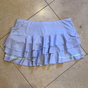 Lucky in Love Women’s Med Light Blue Ruffled Mini Skirt
